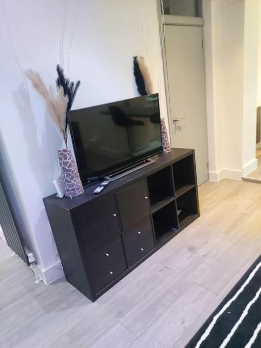 Home Away Barking Barking  Extérieur photo