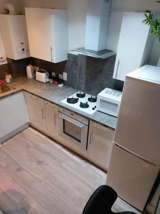 Home Away Barking Barking  Extérieur photo